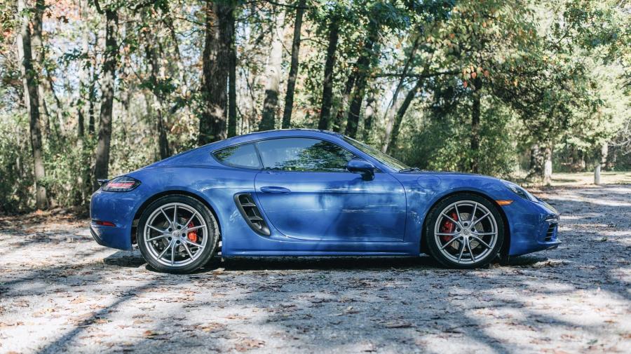  Porsche 718 Cayman S 2016 года  (NA) (фото 26 из 36)